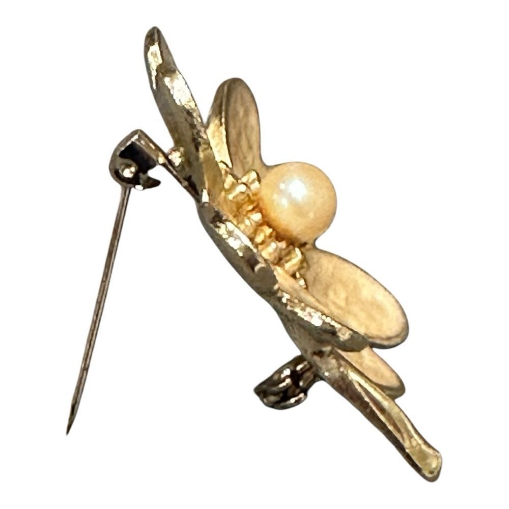 Clover Brooch with Pearl Accent gold toned - Picture 6 of 10